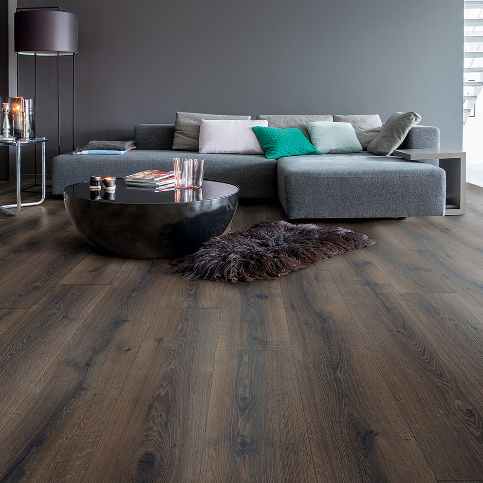 Overview Premium Floors Quick-Step Majestic Laminate Dessert Oak Brushed Dark Brown