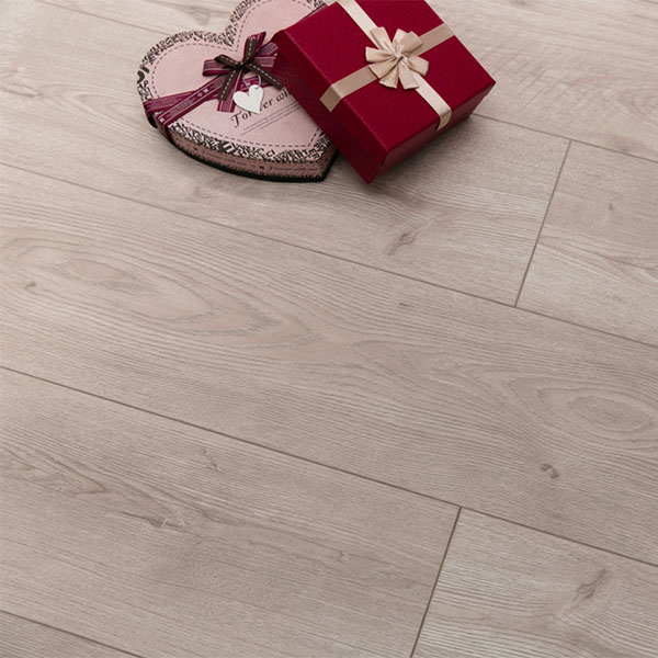 Overview eco-flooring-systems-swish-aquastop-laminate-oak-ostana