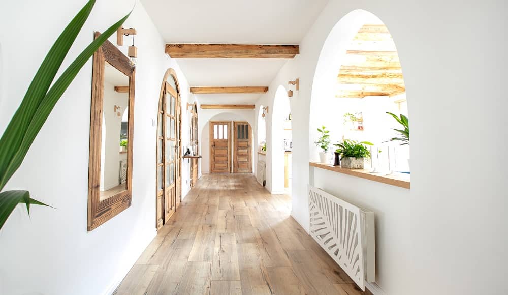 Hybrid flooring in hallway