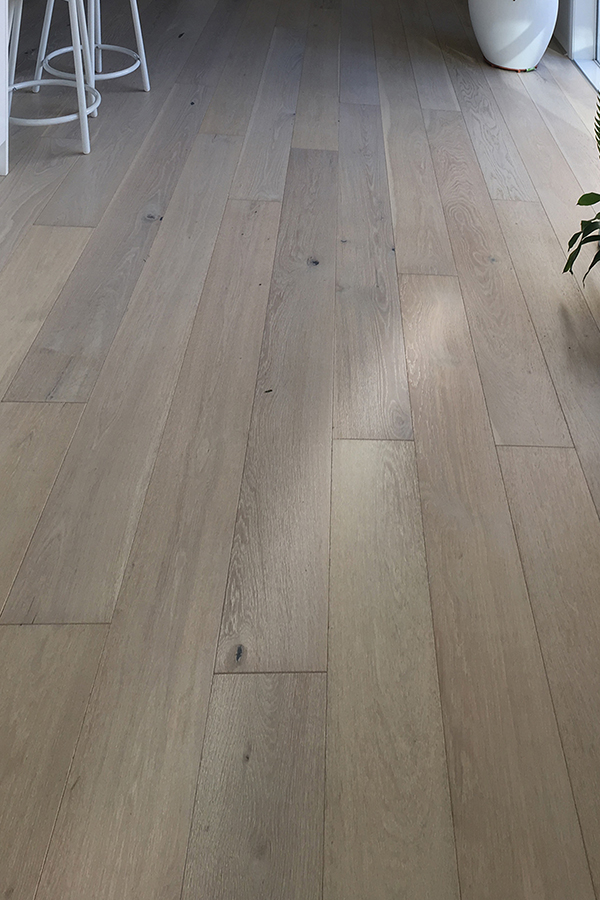 Overview Grand Oak Noble Collection Engineered Timber Arctic Oak