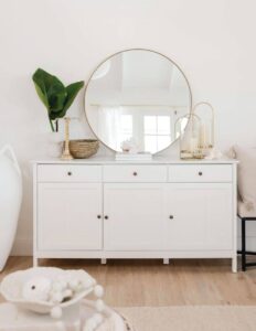 White furniture gives a clean, fresh feel. 
