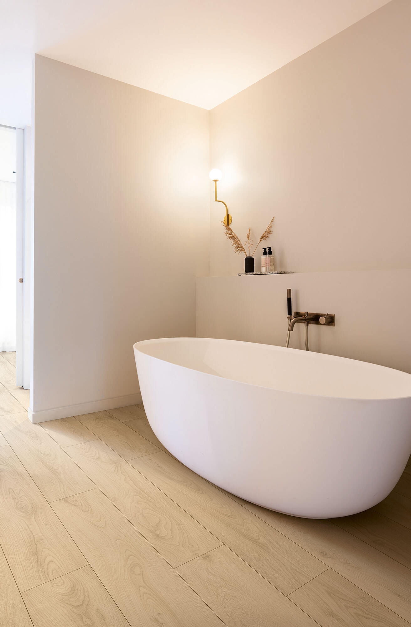 Premium Floors Quick-Step Classic Laminate Desert Greige Oak