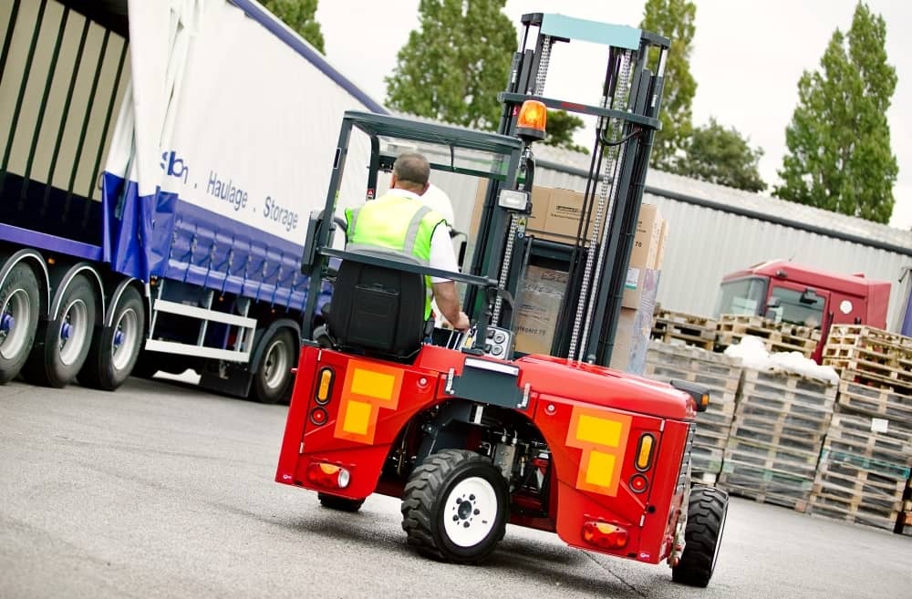 Heavy duty truck-mounted forklifts help speed up loading and unloading times.