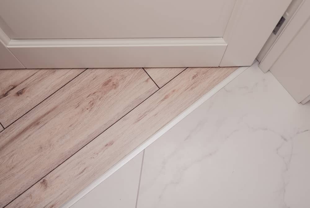 A flooring trim, also called molding, is used to help give flooring a professional and neat appearance.