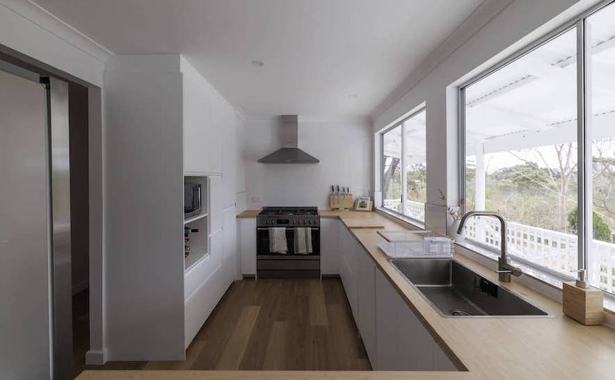 Modern kitchen at Moore River accommodation with Eclipse Hybrid with Nazca flooring